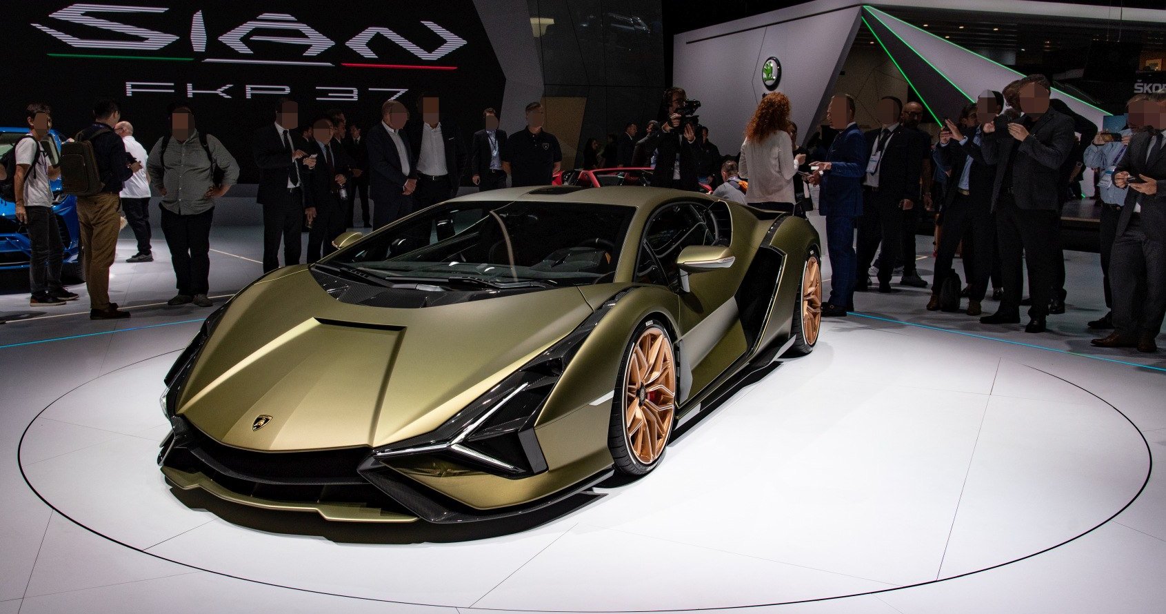 Lamborghini Sian technical specifications and fuel economy